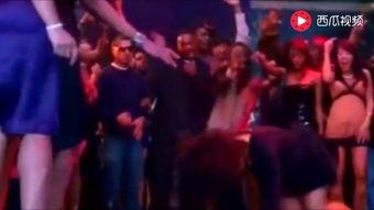 辣妈成人街舞教学视频,轻松入门，舞动青春风采